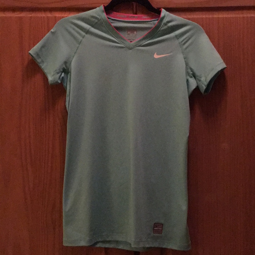 Nike Tee